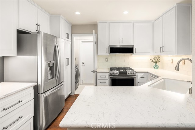 61 Montara Drive, Aliso Viejo CA: https://media.crmls.org/medias/8c18395c-a338-452a-80b1-45cd094cd55f.jpg