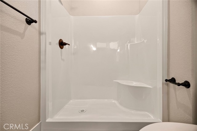 836 Regnier Lane, Paradise CA: https://media.crmls.org/medias/8c18ee68-5cab-456f-b48a-bd07bd3a9d3a.jpg