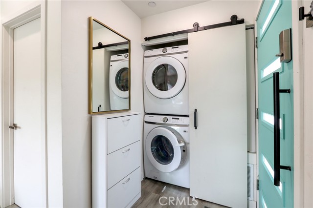 348 & 350 27th Street, San Diego CA: https://media.crmls.org/medias/8c19687c-4ef4-4d32-aca4-13540520b2a1.jpg