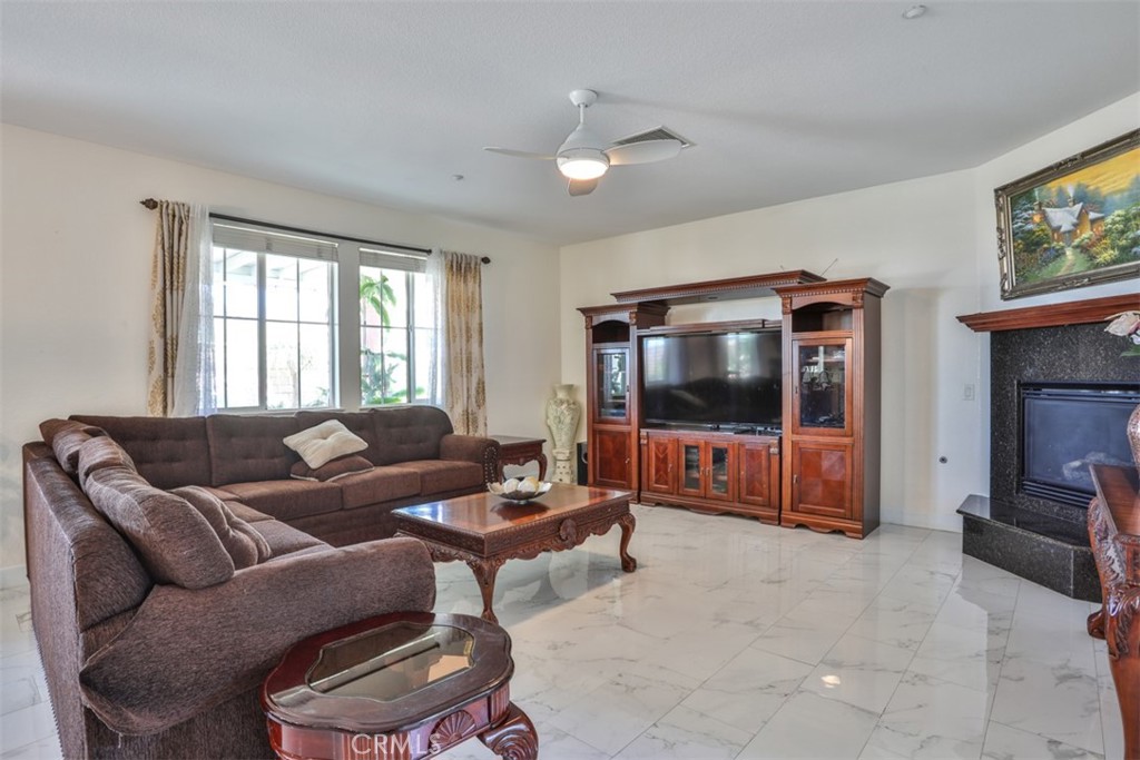 MLS #CV25164236 image #8