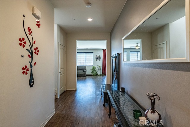 26833 Regency Way, Moreno Valley CA: https://media.crmls.org/medias/8c1a0fdb-9e95-4ee5-8ce2-ad9009cbef11.jpg