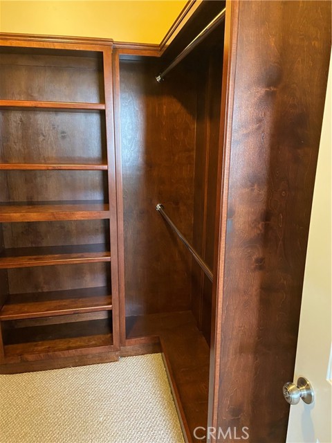 385 W 19th Street, San Pedro CA: https://media.crmls.org/medias/8c1b2079-78a9-4d34-8a54-1e017c75aea1.jpg