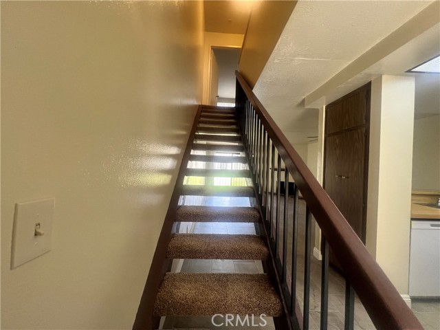 936 Fairway Drive, Colton CA: https://media.crmls.org/medias/8c1db6a7-1340-4329-9981-78038691194a.jpg