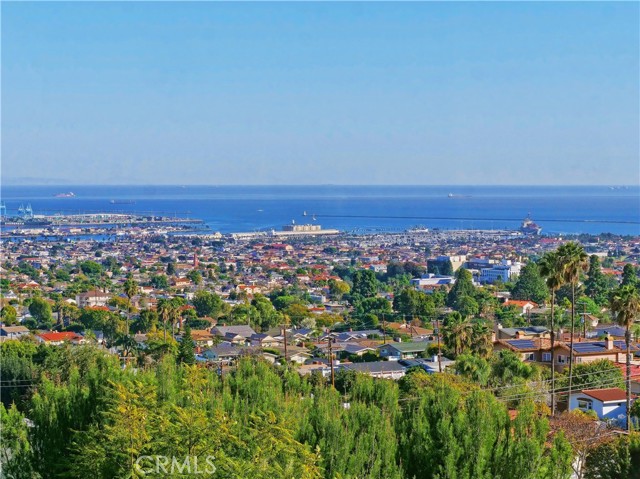 4200 Miraleste Drive, Rancho Palos Verdes, California 90275, 4 Bedrooms Bedrooms, ,4 BathroomsBathrooms,Residential,Sold,Miraleste,PV22024028
