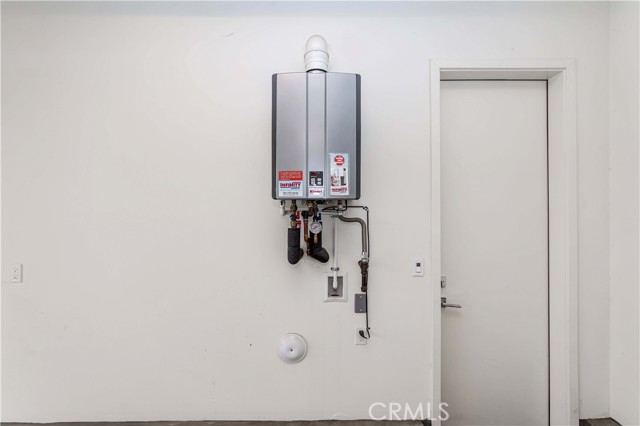 Detail Gallery Image 36 of 38 For 191 Frame, Irvine,  CA 92618 - 3 Beds | 2 Baths