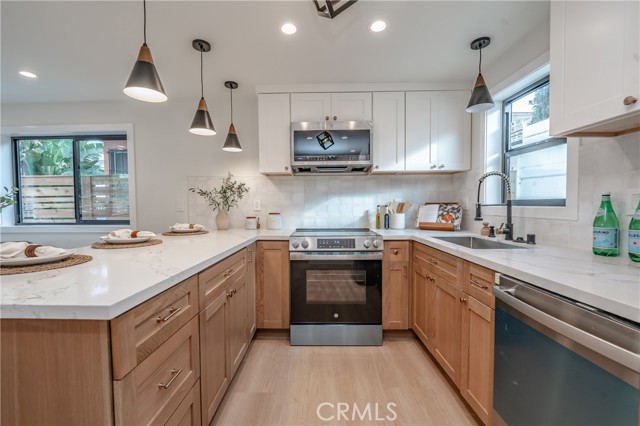 Front Image Thumbnail for CROC26074539