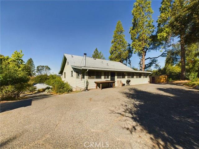 Detail Gallery Image 1 of 57 For 51773 Ponderosa Way, Oakhurst,  CA 93644 - 4 Beds | 2 Baths