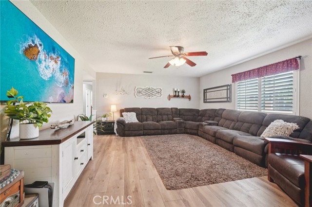 Detail Gallery Image 10 of 56 For 2821 Riding Ring, Norco,  CA 92860 - 7 Beds | 4 Baths