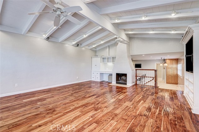 Detail Gallery Image 6 of 29 For 1030 5th St, Hermosa Beach,  CA 90254 - 3 Beds | 2 Baths