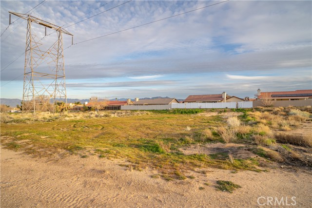 Detail Gallery Image 32 of 34 For 15634 via Cartagena, Hesperia,  CA 92345 - 3 Beds | 2 Baths