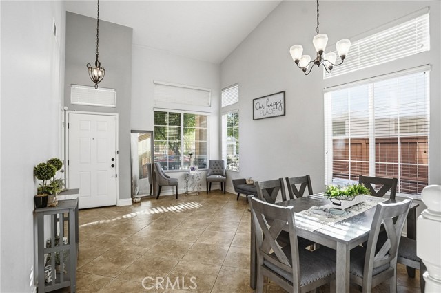 Detail Gallery Image 11 of 44 For 3902 Bluff, Perris,  CA 92571 - 4 Beds | 2/1 Baths