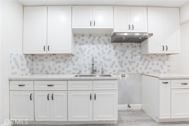 Detail Gallery Image 7 of 17 For 11571 Telegraph, Santa Fe Springs,  CA 90670 - 4 Beds | 2 Baths