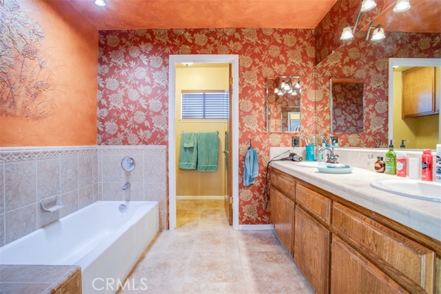 Detail Gallery Image 21 of 49 For 18355 Niagara Dr, Victorville,  CA 92395 - 3 Beds | 2 Baths