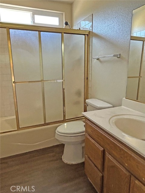 14402 Boxtree Street, Lake Hughes CA: https://media.crmls.org/medias/8c2200e6-11f9-4939-a766-a2a1cd4004b2.jpg