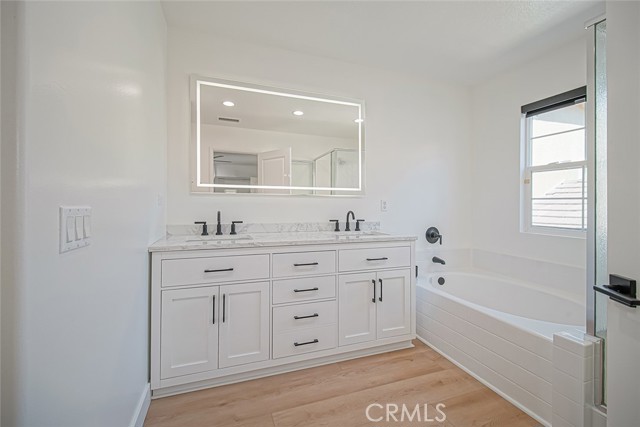 Detail Gallery Image 50 of 58 For 542 Arbor Ct, Simi Valley,  CA 93065 - 4 Beds | 2/1 Baths