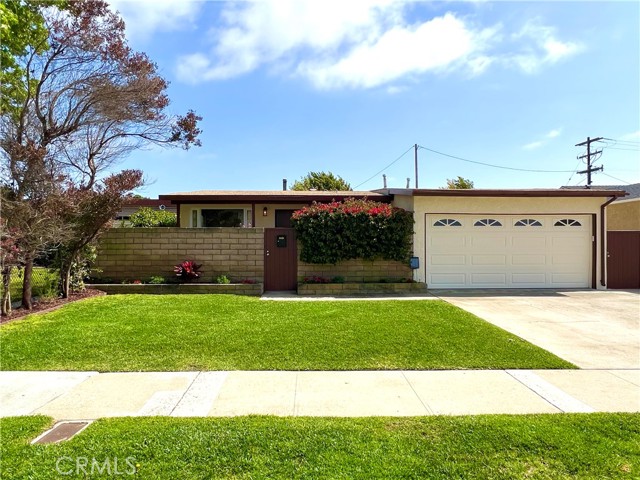 Detail Gallery Image 1 of 53 For 3428 W 229th Pl, Torrance,  CA 90505 - 4 Beds | 2 Baths