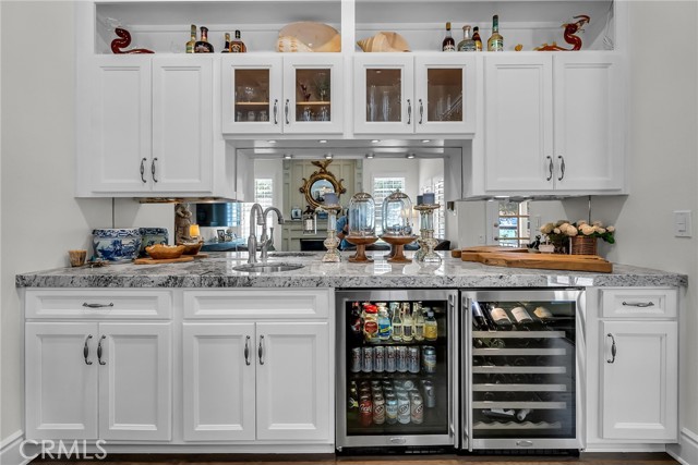 1656 Dunkirk Lane, Riverside CA: https://media.crmls.org/medias/8c247893-4834-4d8c-b1f5-ffe6e0f7084e.jpg
