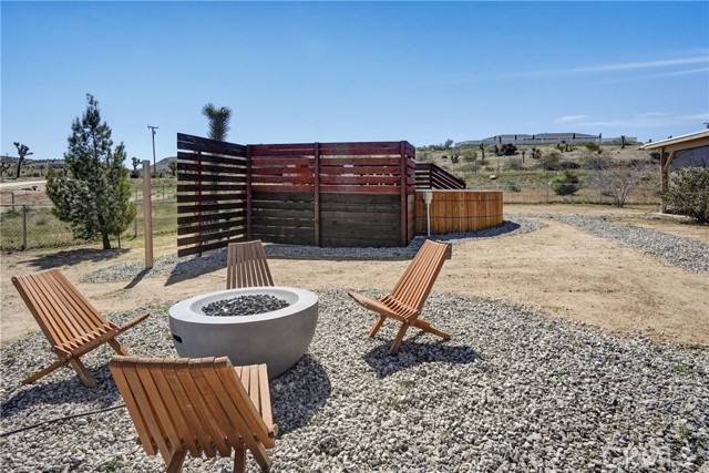 Detail Gallery Image 34 of 42 For 4975 Balsa Ave, Yucca Valley,  CA 92284 - 3 Beds | 2 Baths