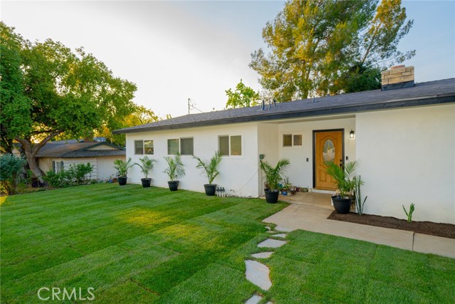 533 Via Vista Dr, Redlands CA: https://media.crmls.org/medias/8c25285a-6d4f-46e9-a8b3-8dc0a395b71f.jpg