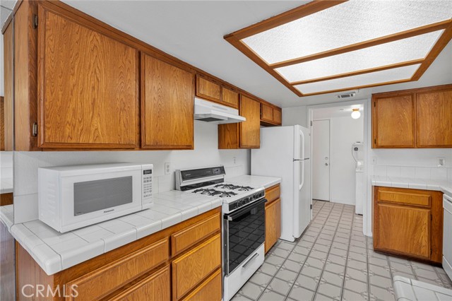 Detail Gallery Image 14 of 38 For 11454 #13 Nautical, Helendale,  CA 92342 - 2 Beds | 1/1 Baths