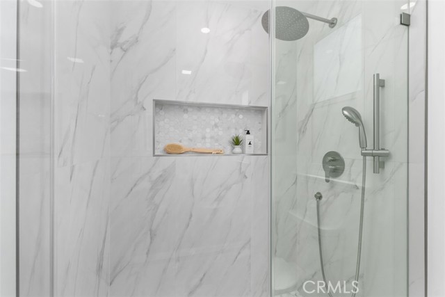 Detail Gallery Image 22 of 74 For 3871 Hendrix St, Irvine,  CA 92614 - 9 Beds | 9/2 Baths