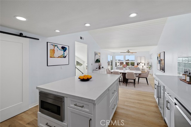 Detail Gallery Image 10 of 55 For 115 E Avenida Cornelio, San Clemente,  CA 92672 - 4 Beds | 3/1 Baths