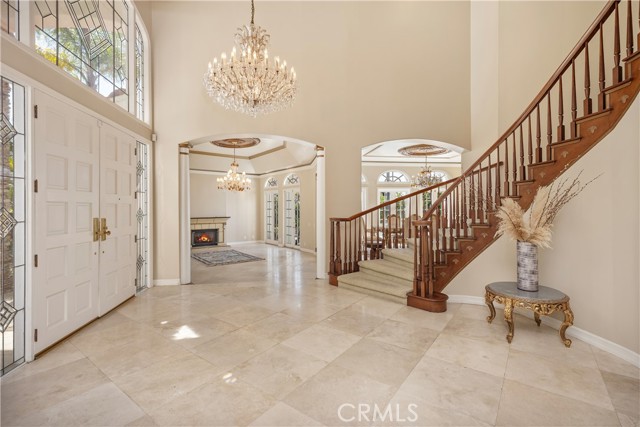 Detail Gallery Image 2 of 41 For 3211 E Mandeville Pl, Orange,  CA 92867 - 6 Beds | 6/1 Baths