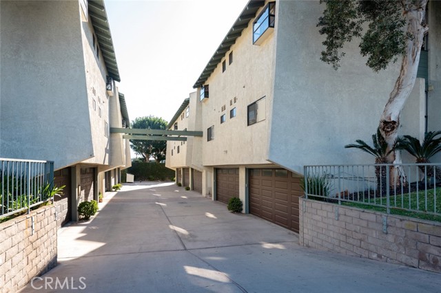 2110 Vanderbilt Lane, Redondo Beach, California 90278, 2 Bedrooms Bedrooms, ,2 BathroomsBathrooms,Residential,Sold,Vanderbilt,PV21255793