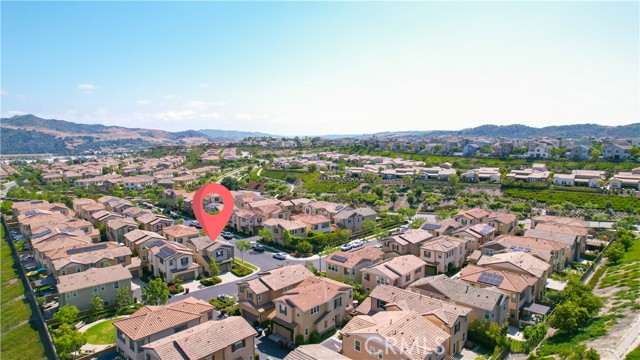 28 Fosco Street, Rancho Mission Viejo CA: https://media.crmls.org/medias/8c28f58a-57b2-42f3-8c15-e955f4a48932.jpg