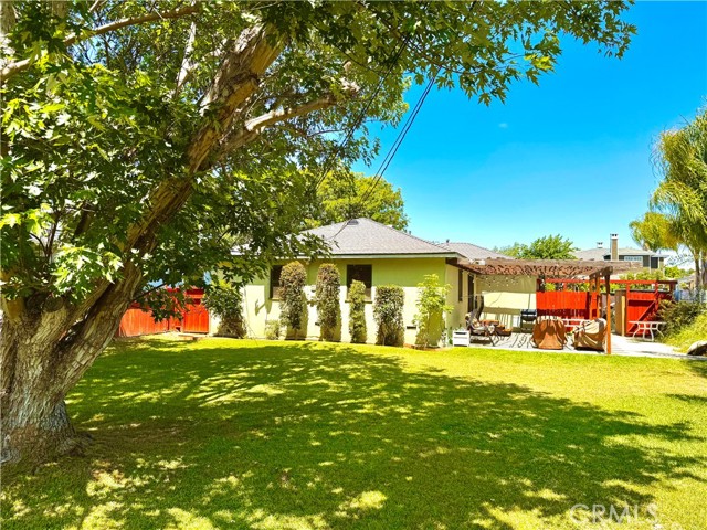 20282 Bayview Avenue, Newport Beach CA: https://media.crmls.org/medias/8c295364-37ea-4d05-9e46-4a596c1bdb6e.jpg