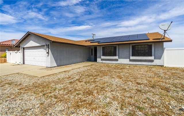 Detail Gallery Image 5 of 37 For 7881 Fernwood, California City,  CA 93505 - 3 Beds | 2 Baths