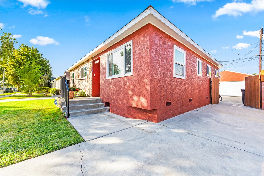 Detail Gallery Image 32 of 32 For 2517 Denmead St, Lakewood,  CA 90712 - 3 Beds | 1 Baths