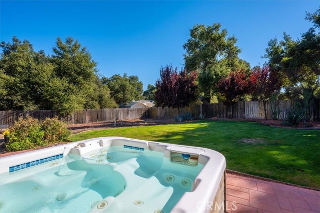 Detail Gallery Image 33 of 71 For 10325 Circle Oak Dr, Atascadero,  CA 93422 - 2 Beds | 2 Baths