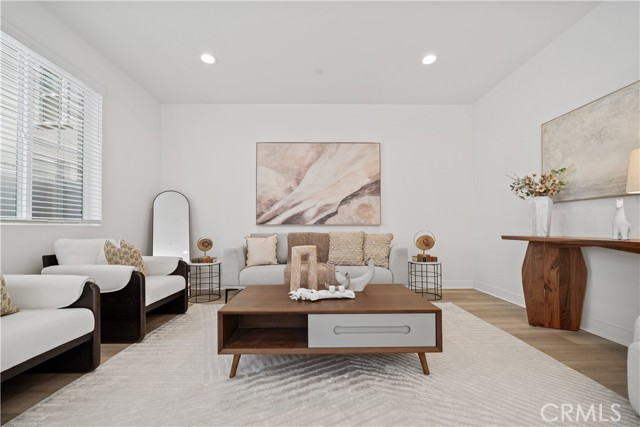 4253 S Heather Privado, Ontario CA: https://media.crmls.org/medias/8c2b632a-16d6-4ef7-99cf-087c0a4afcfd.jpg