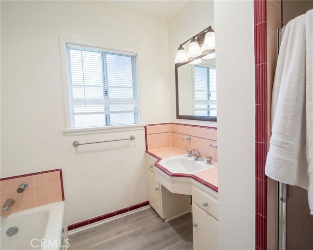 Detail Gallery Image 16 of 19 For 4332 Sunnyslope Ave, Sherman Oaks,  CA 91423 - 4 Beds | 3 Baths