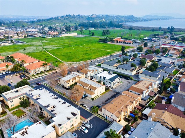 16459 Joy Street, Lake Elsinore CA: https://media.crmls.org/medias/8c2d0c1b-1861-42a0-8841-819da8dcb13b.jpg