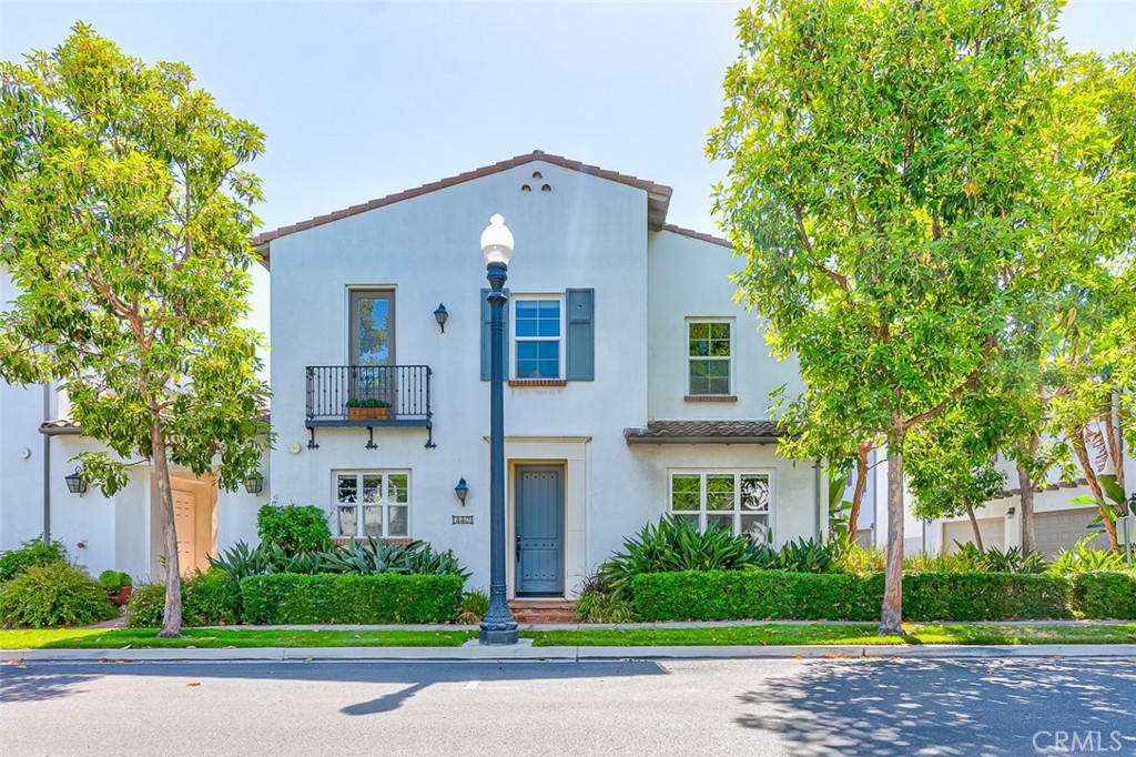 440 N Santa Maria Street
