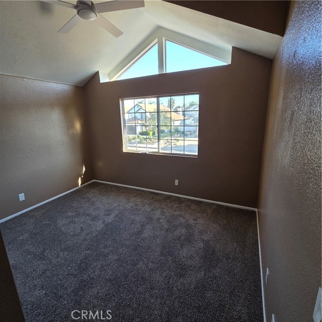 Detail Gallery Image 10 of 11 For 19935 Westerly, Riverside,  CA 92508 - 4 Beds | 3 Baths