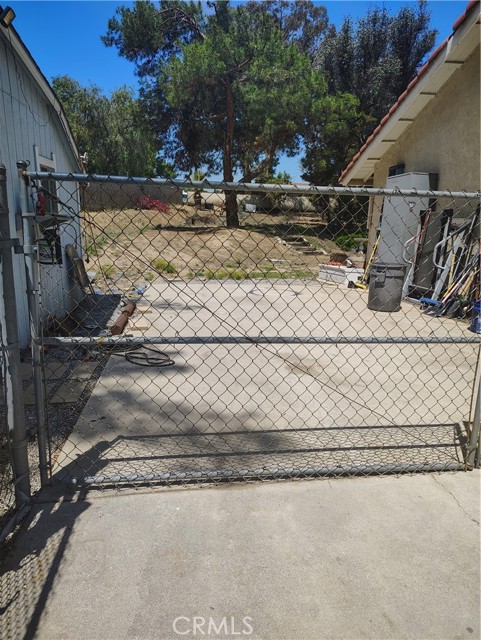 14055 Camino Del Oro, Riverside, California 92508, 3 Bedrooms Bedrooms, ,1 BathroomBathrooms,Residential,For Sale,14055 Camino Del Oro,CRIV25087812