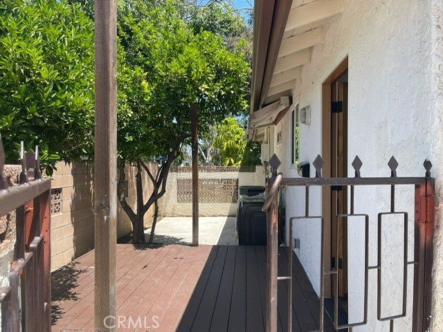 Detail Gallery Image 11 of 11 For 10053 Babbitt Ave, Northridge,  CA 91325 - 1 Beds | 1 Baths