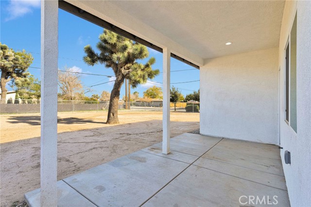 Detail Gallery Image 25 of 30 For 16150 Smoke Tree, Hesperia,  CA 92345 - 3 Beds | 2 Baths