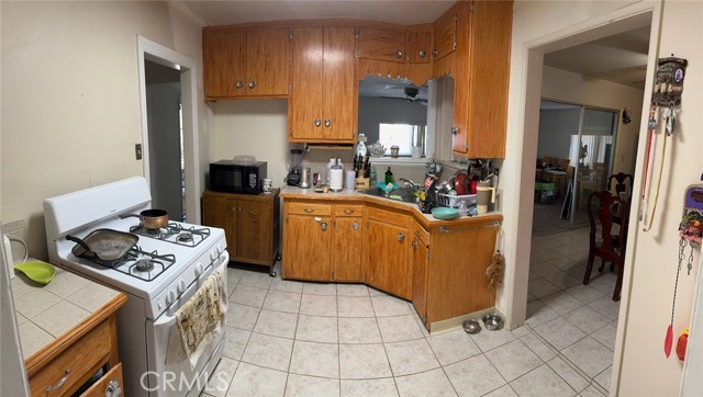 Detail Gallery Image 11 of 21 For 25626 Anderson Ave, Barstow,  CA 92311 - 3 Beds | 1 Baths