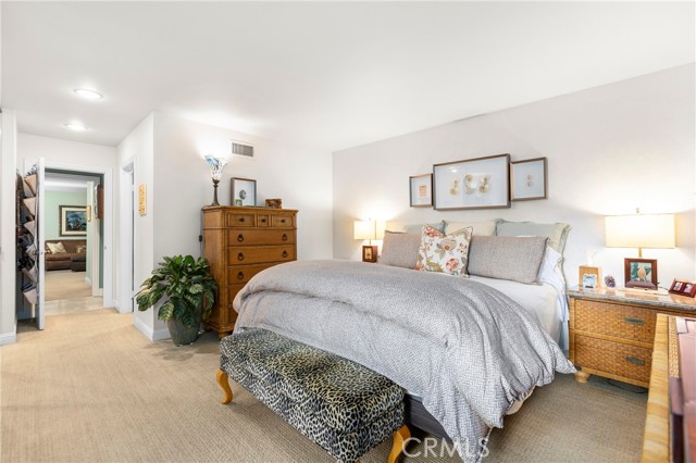 Detail Gallery Image 12 of 28 For 9 Singingwood #35, Irvine,  CA 92614 - 2 Beds | 2 Baths