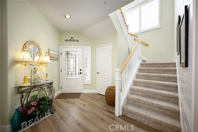 14 Chapital, San Clemente CA: https://media.crmls.org/medias/8c334bcb-36d0-4295-b388-87bbf127042c.jpg