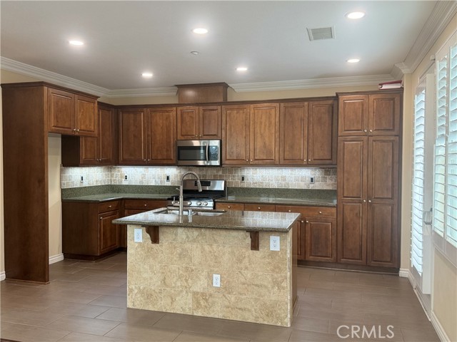 Detail Gallery Image 4 of 22 For 4029 Villa Modena, Yorba Linda,  CA 92886 - 3 Beds | 2/1 Baths