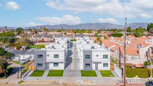 Detail Gallery Image 32 of 34 For 9114 N Nilo Ln, Panorama City,  CA 91402 - 4 Beds | 3/1 Baths