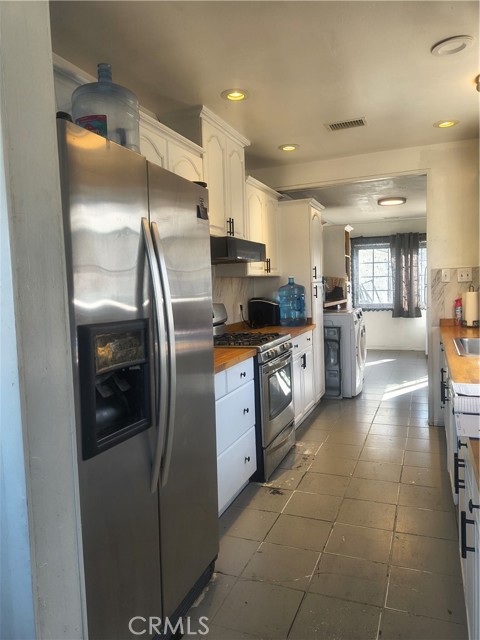 Detail Gallery Image 7 of 22 For 1616 W Palmer, Compton,  CA 90220 - 3 Beds | 2 Baths