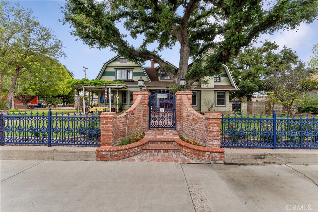 345 W Main Street