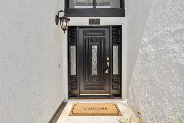 Image 4 of 59 For 897 Kings Canyon Road