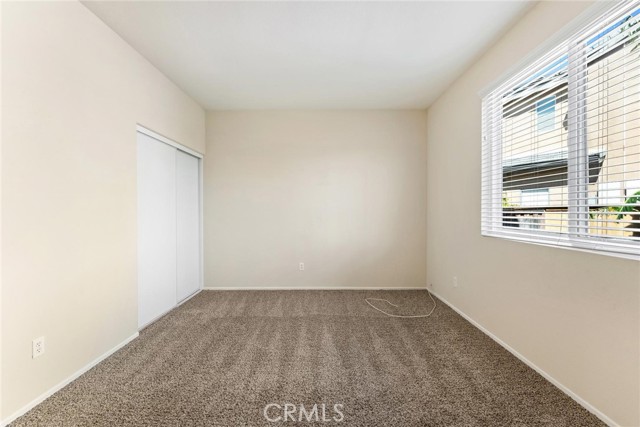 Detail Gallery Image 16 of 42 For 330 Palo Santa, San Jacinto,  CA 92582 - 5 Beds | 3 Baths